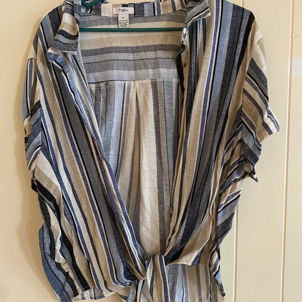 Rue21 button up